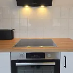 Premium Monteurunterkunft - Kwatera24 - 24h Check-in Apartment