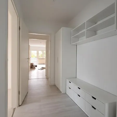 Premium Monteurunterkunft - Kwatera24 - 24h Check-in * Munster (Darmstadt-Dieburg)